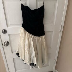 Zum Zum strapless 80s vintage lace formal dress - size 4
